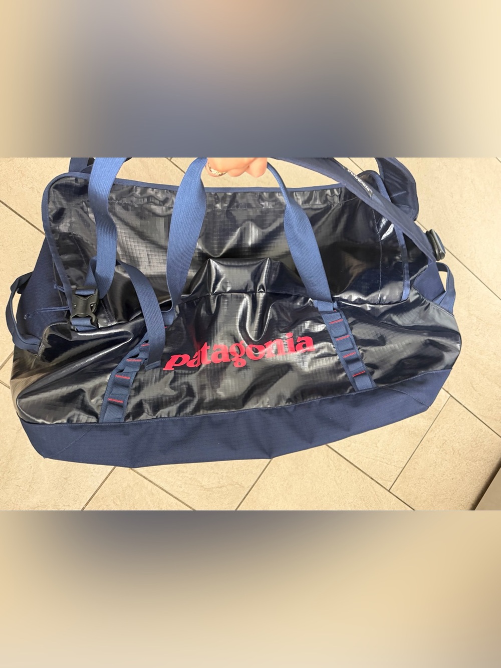 Patagonia Black Hole Duffel Bag Navy Blue - Picture 4 of 15